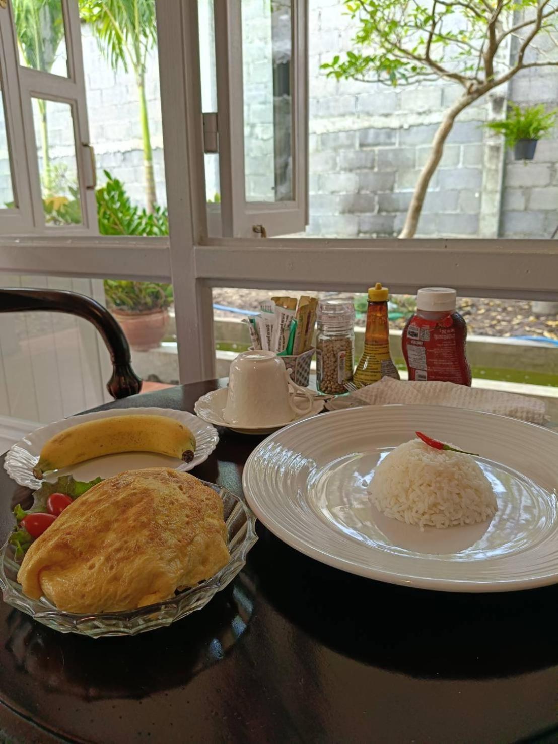 Baan Debtida Khách sạn *