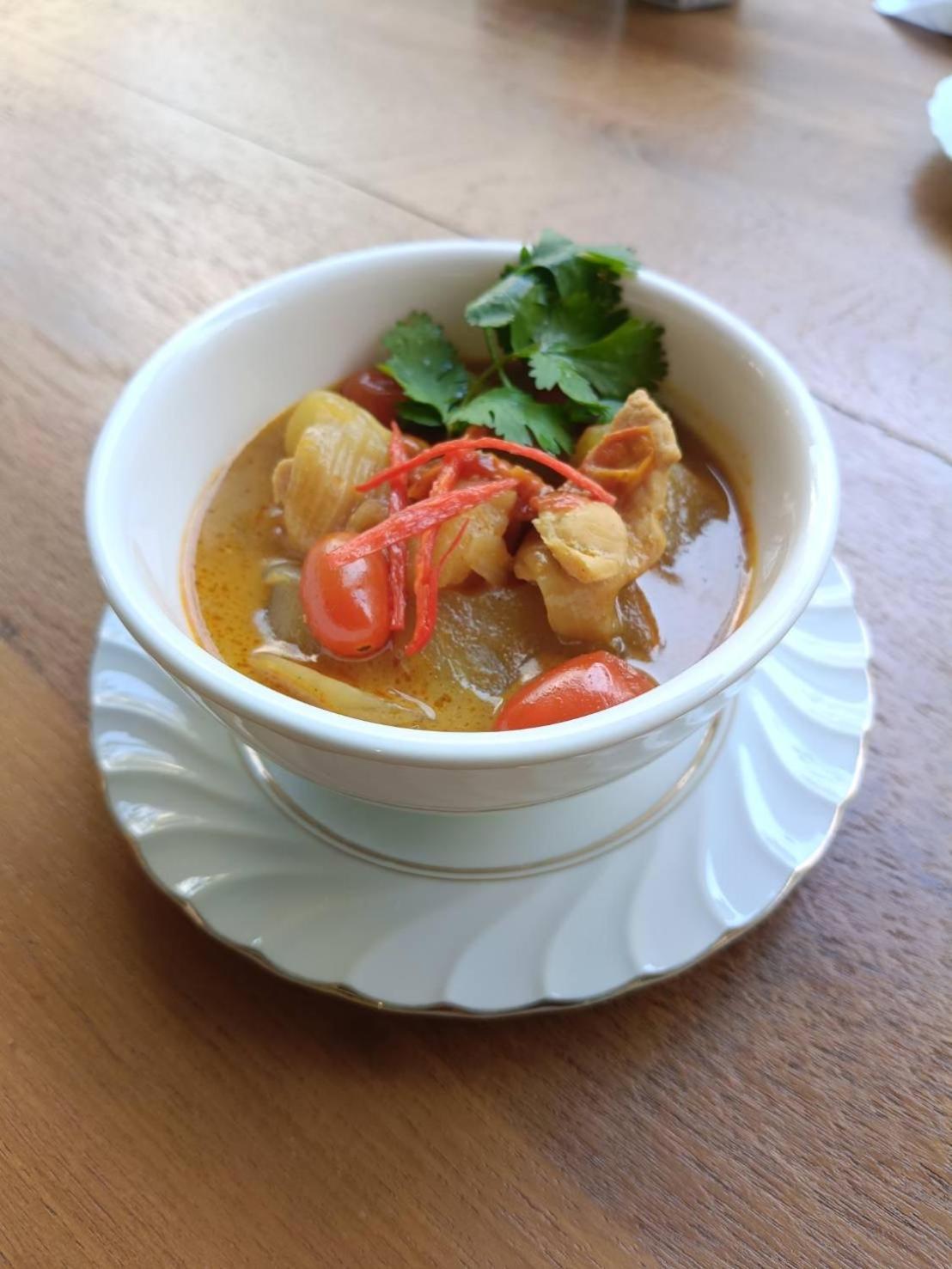 Khách sạn Baan Debtida Bangkok