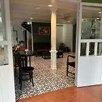 Baan Debtida